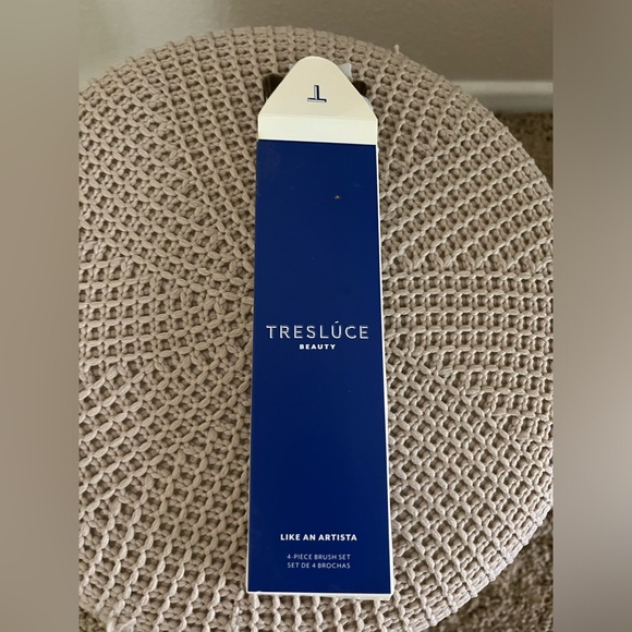 Treslúce Beauty Like an Artista 4-piece eyeshadow brush set - Picture 2 of 3